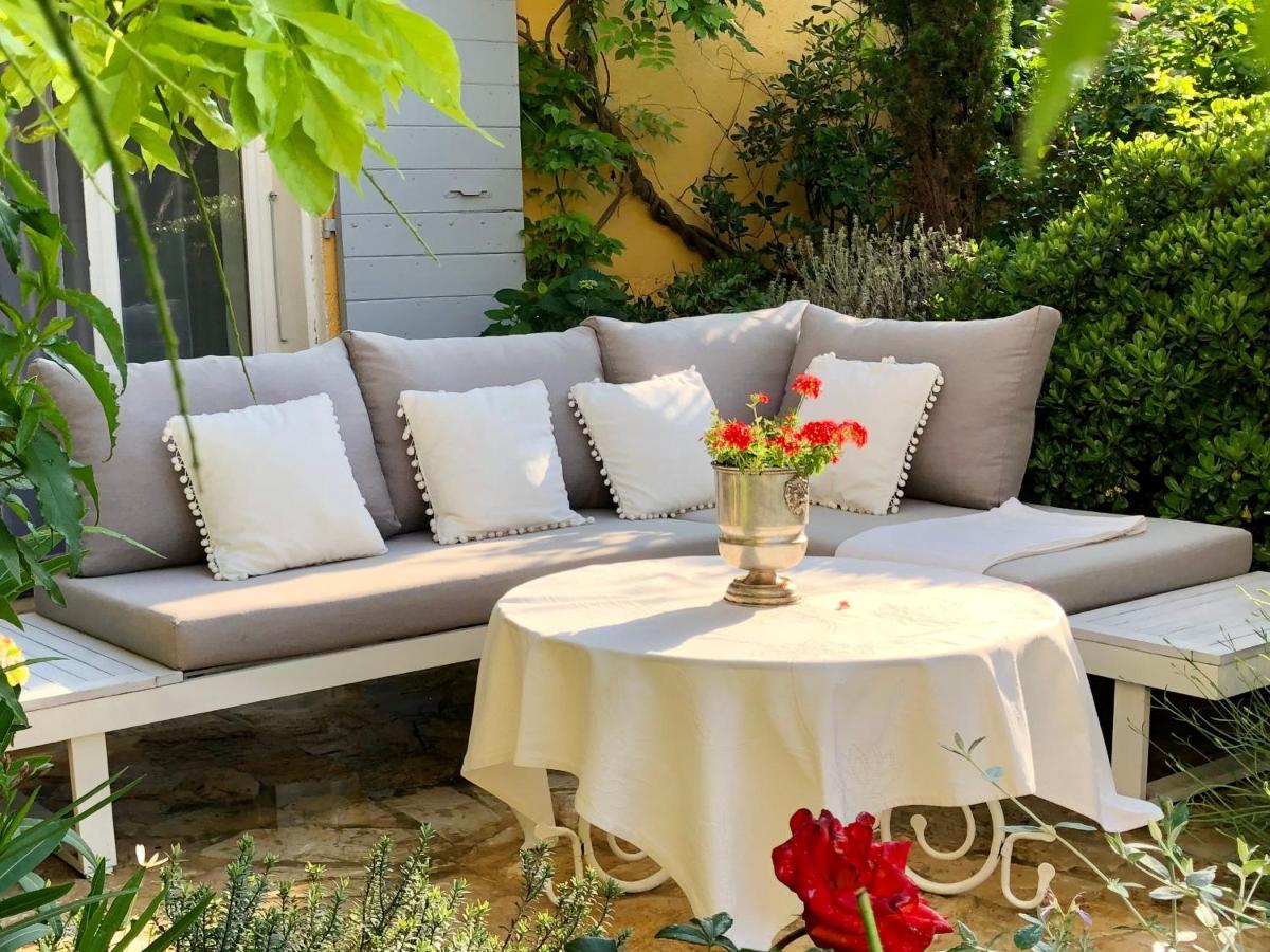 Villa L'Ile Aux Fleurs Ventabren Exterior foto